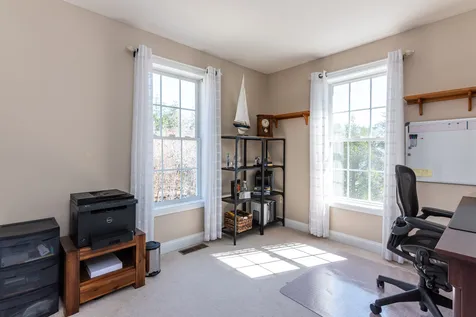 31 Hawk Drive Salem NH 03079