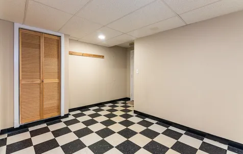 31 Hawk Drive Salem NH 03079