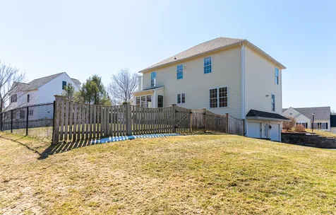 31 Hawk Drive Salem NH 03079