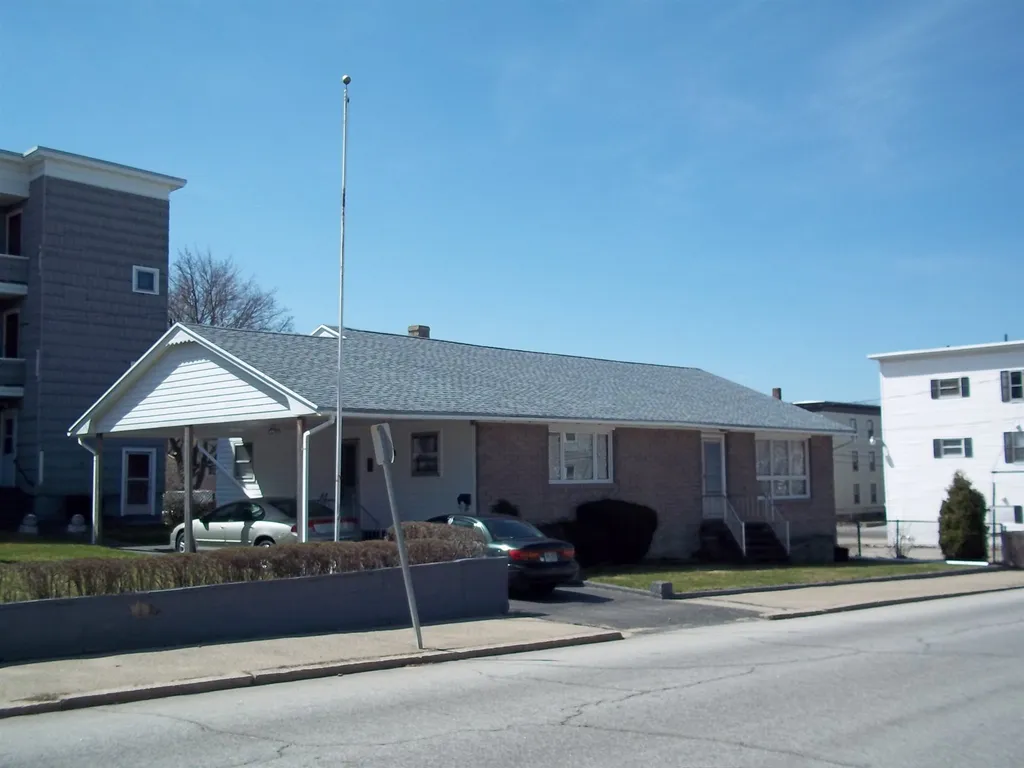 319 Hayward Street Manchester NH 03103