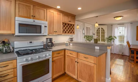 179 Hillside Drive Portsmouth NH 03801
