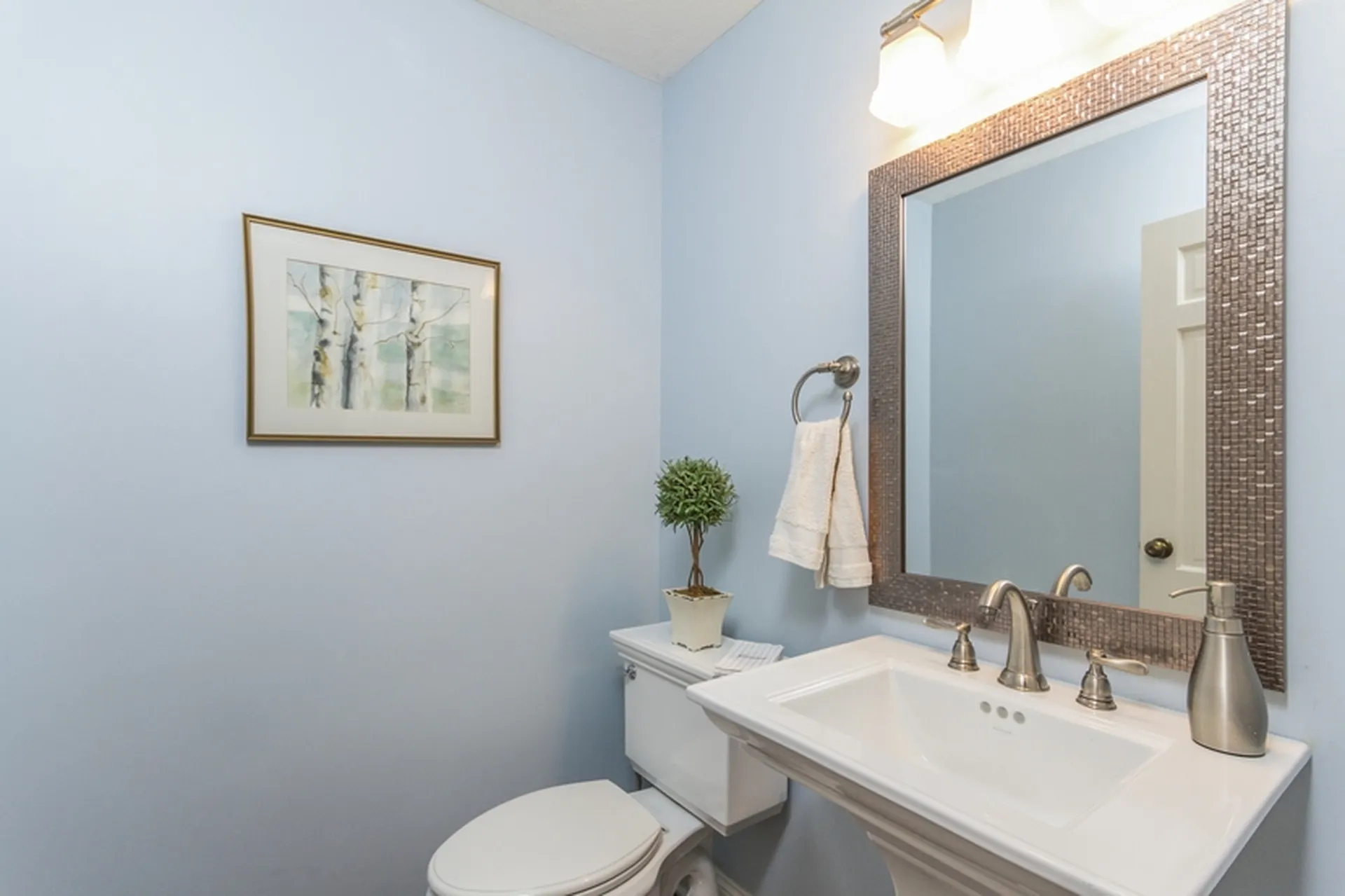 17 Storybrook Lane Amherst NH 03031