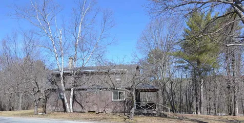 16 Bradford Road Sunapee NH 03782