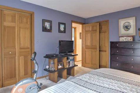 30 Highland Circle Swanzey NH 03446