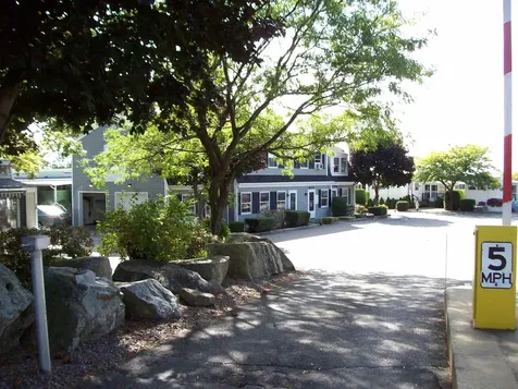 308 Route 286 Seabrook NH 03874