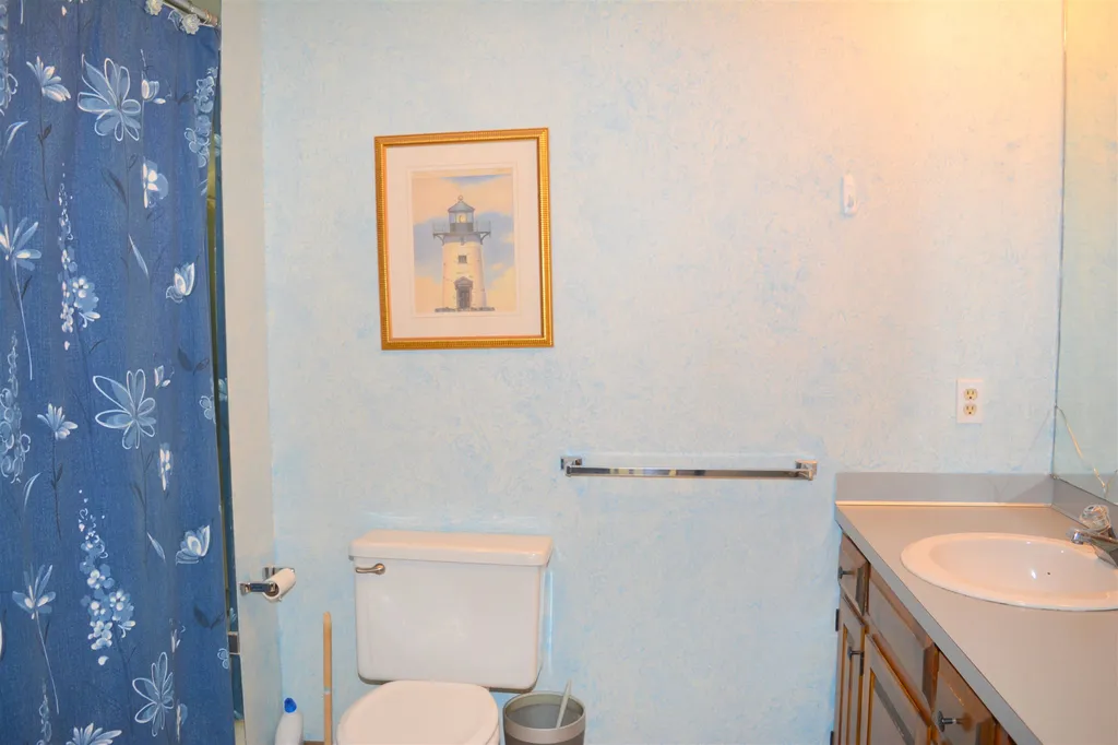628 Otter Road Grantham NH 03753