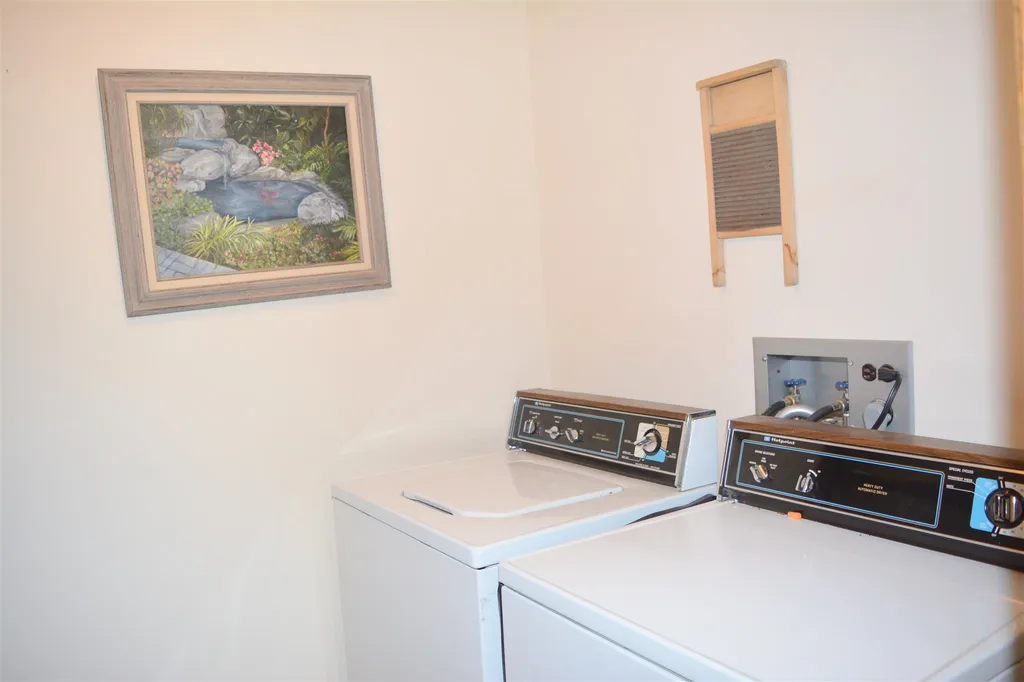 628 Otter Road Grantham NH 03753