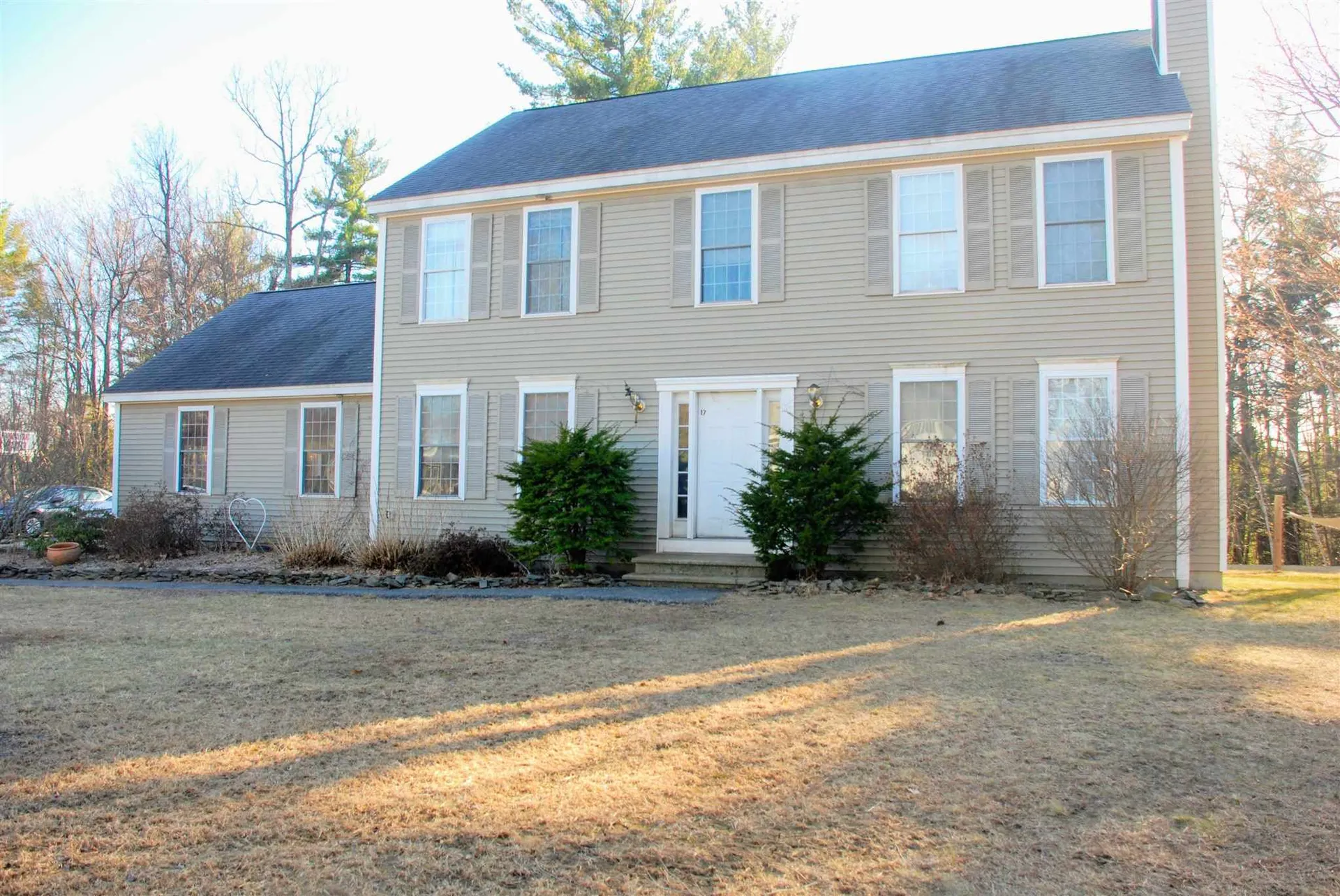 17 Settlement Lane Milford NH 03055