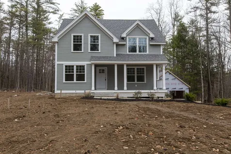 71 Langs Lane Newmarket NH 03857