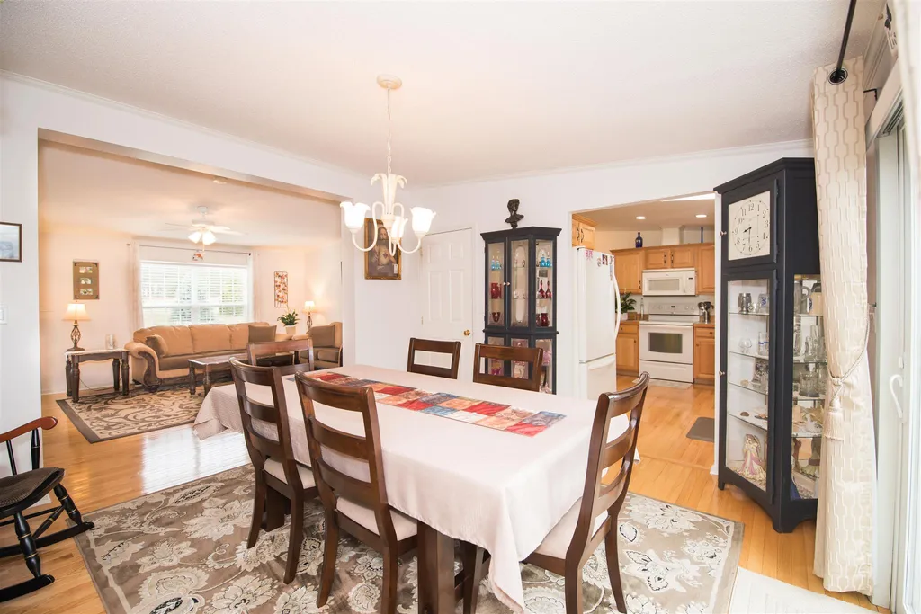 145 Freedom Hill Road Hampstead NH 03841