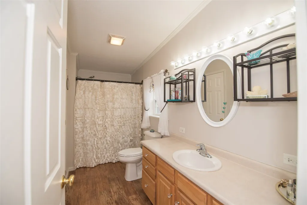 145 Freedom Hill Road Hampstead NH 03841