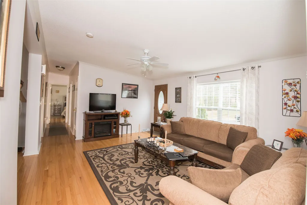 145 Freedom Hill Road Hampstead NH 03841