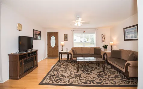 145 Freedom Hill Road Hampstead NH 03841