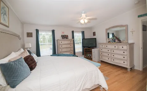 145 Freedom Hill Road Hampstead NH 03841