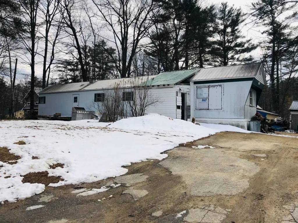 426 Daniel Webster Highway Meredith NH 03253