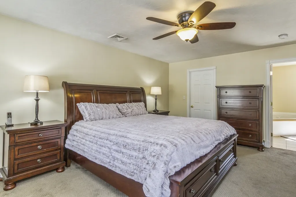 7 Kemp Drive Brookline NH 03033
