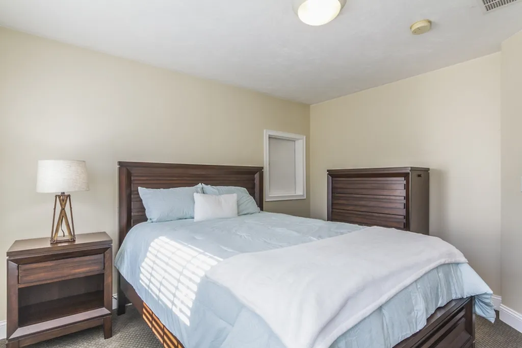 7 Kemp Drive Brookline NH 03033