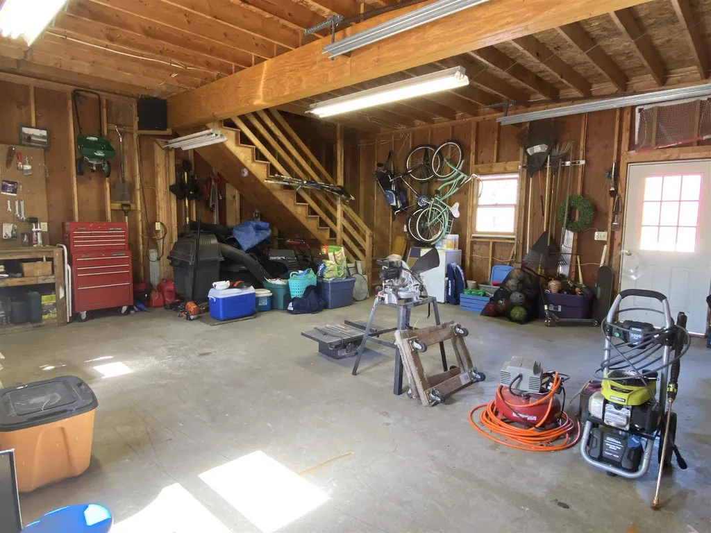 239 King Street Boscawen NH 03303