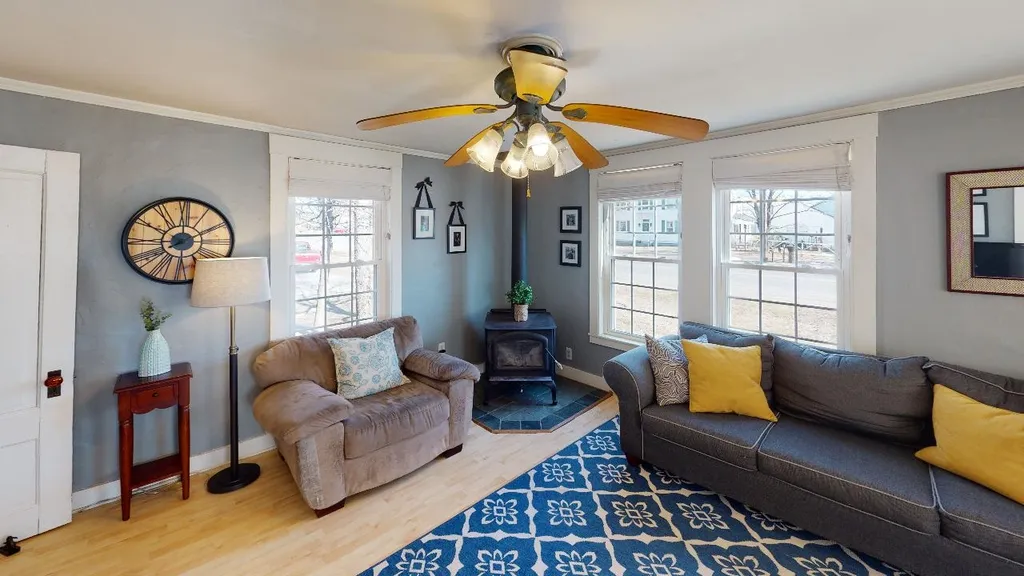 239 King Street Boscawen NH 03303