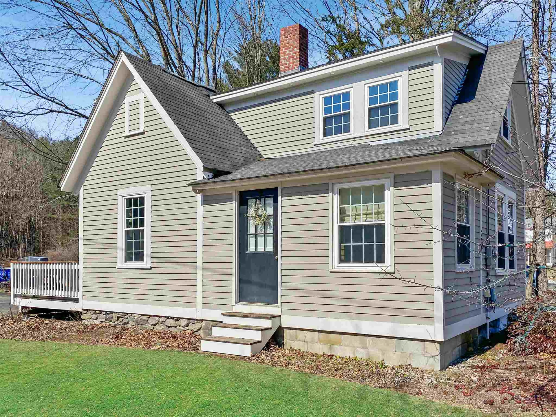 239 King Street Boscawen NH 03303