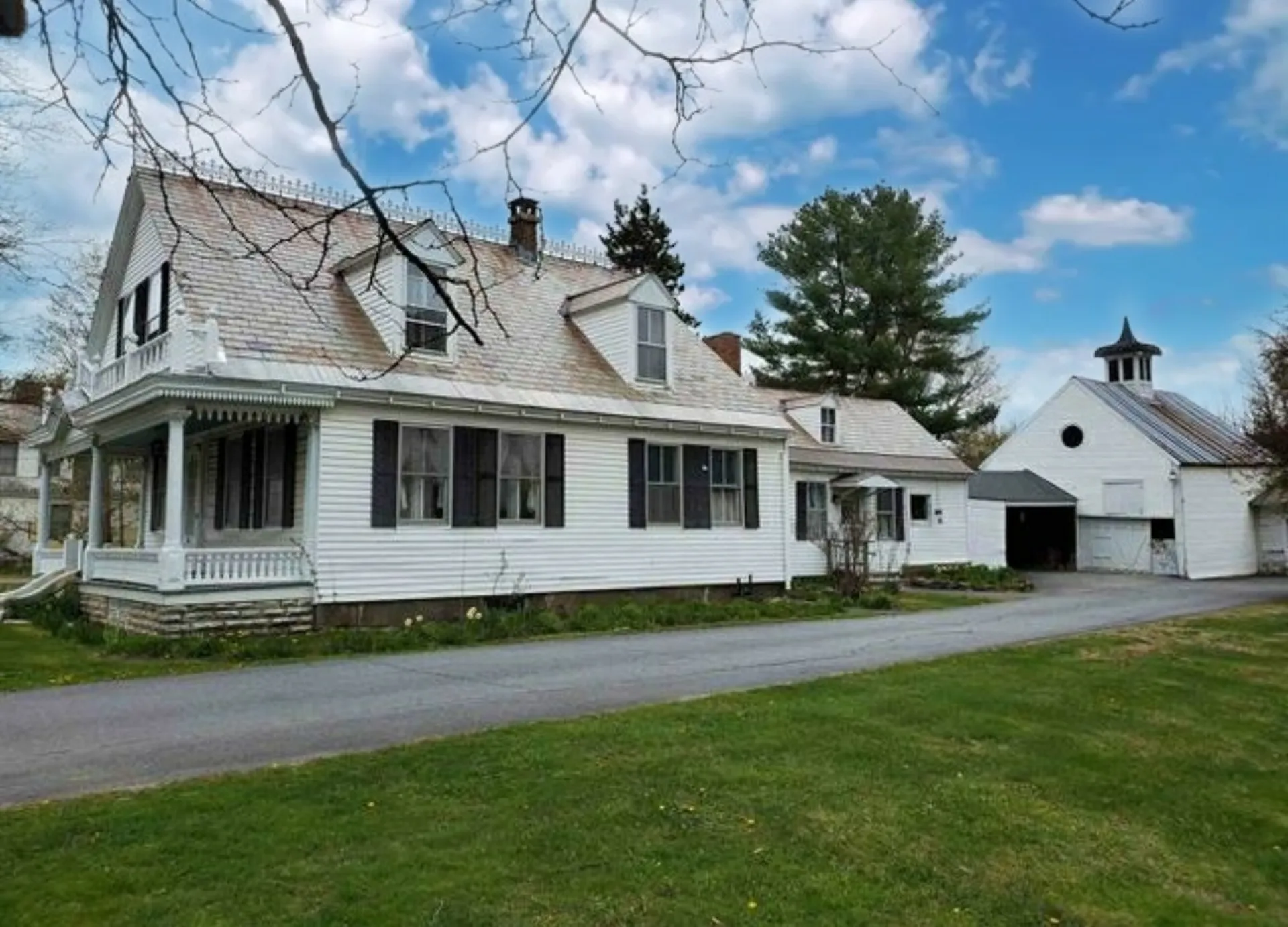 442 Main Street Chester VT 05143