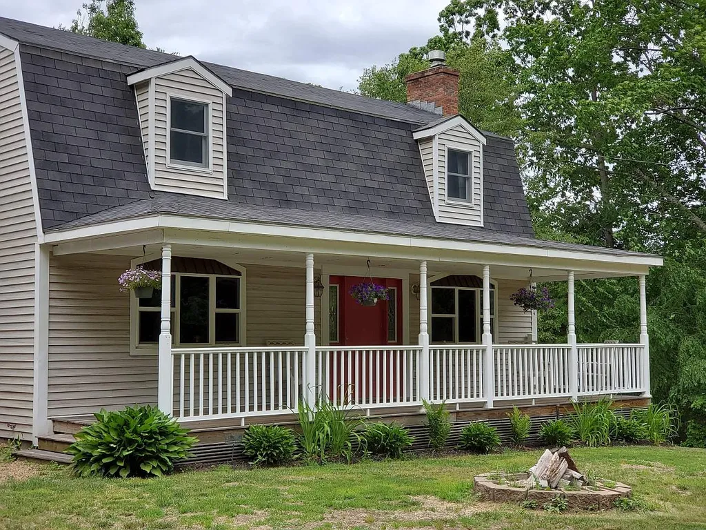 21 Langford Road Raymond NH 03077