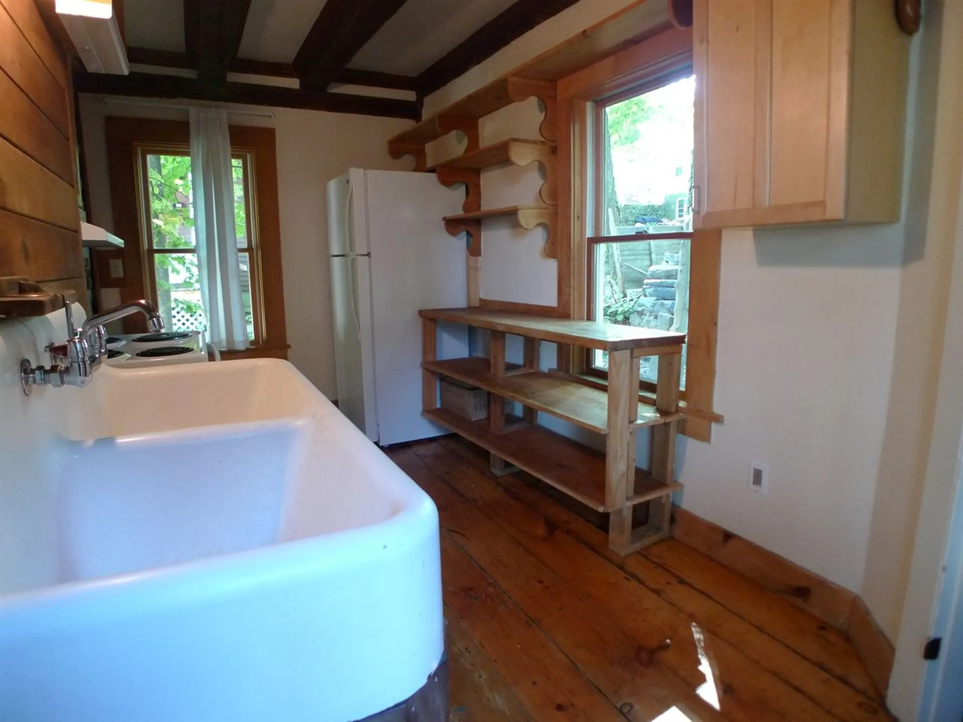 1 Rock Street Newmarket NH 03857