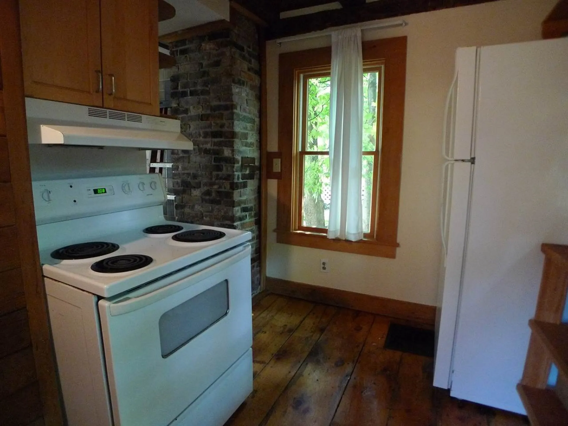 1 Rock Street Newmarket NH 03857