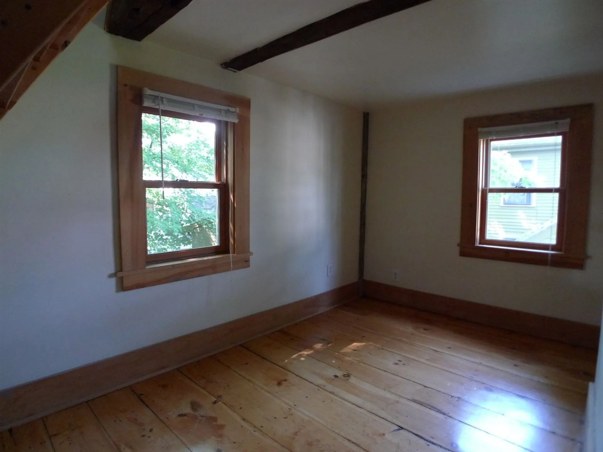 1 Rock Street Newmarket NH 03857