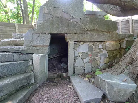 1 Rock Street Newmarket NH 03857