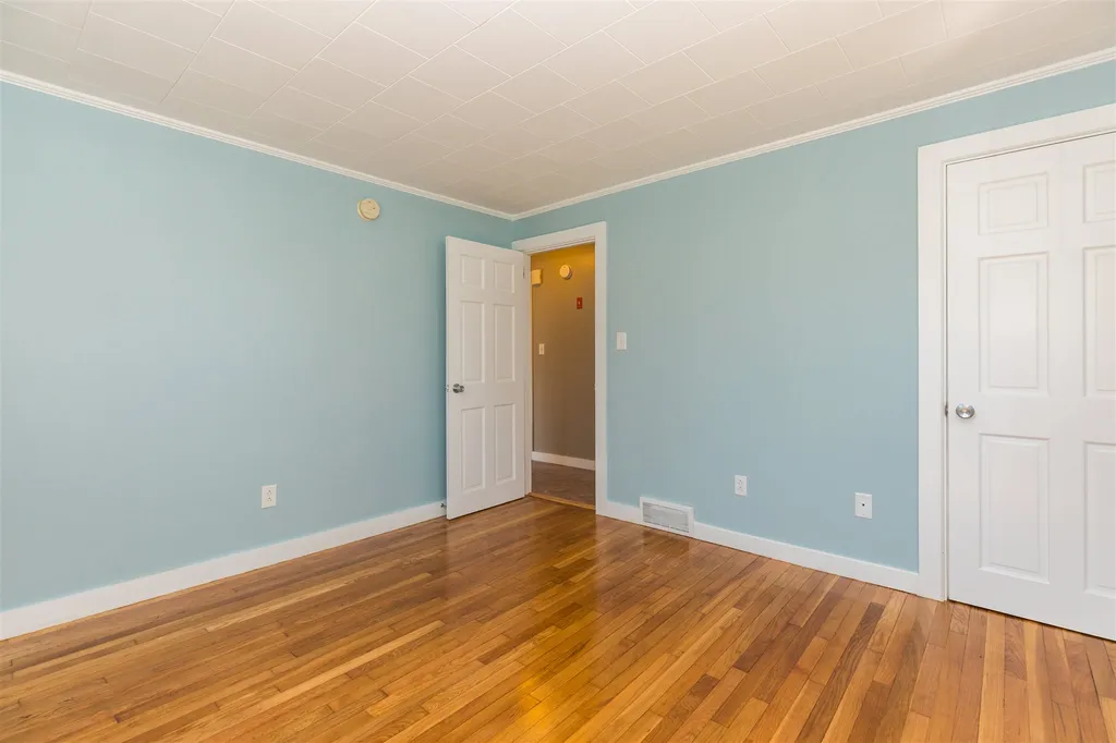 12 Tuck Road Hampton NH 03842