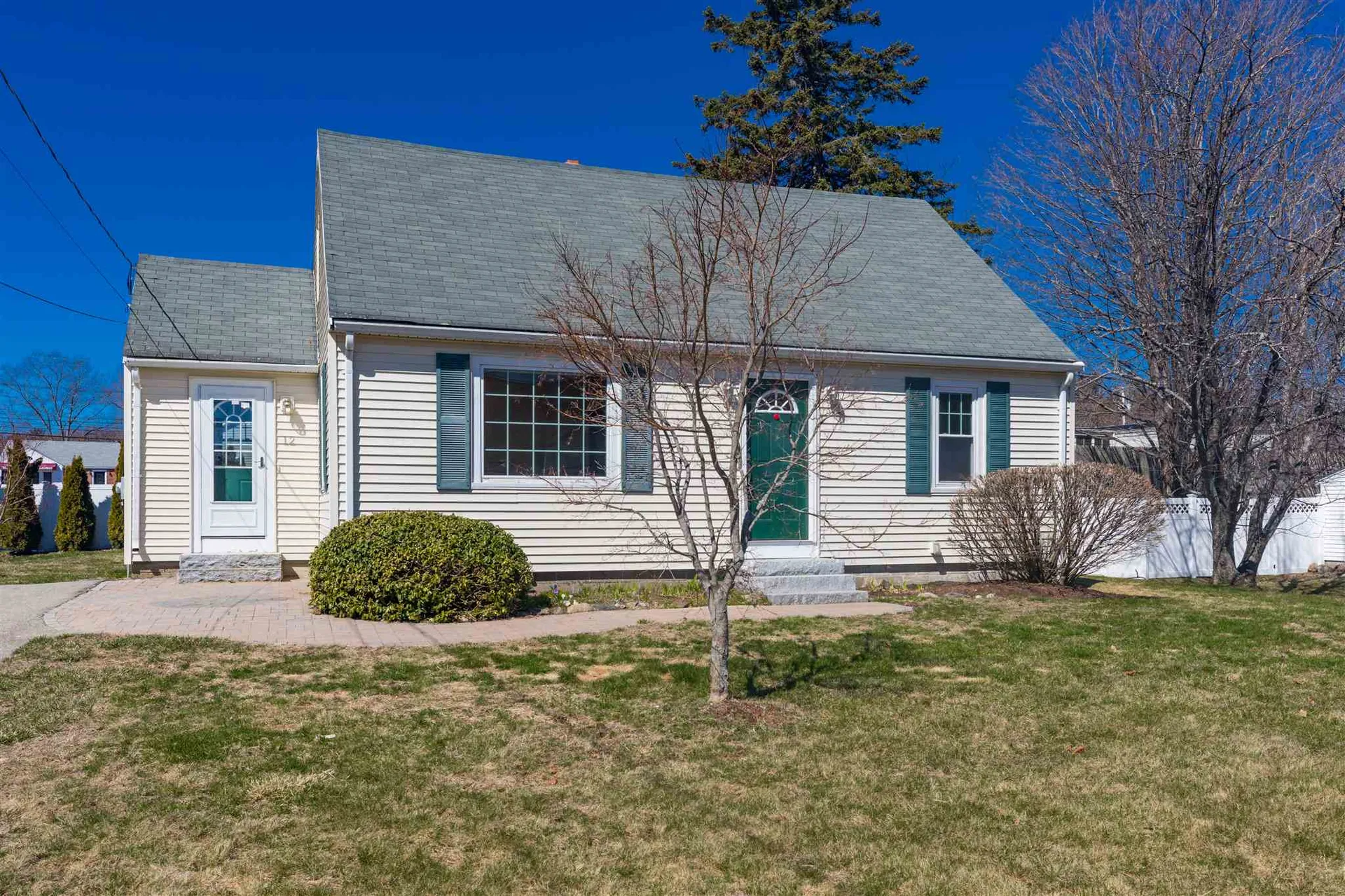 12 Tuck Road Hampton NH 03842
