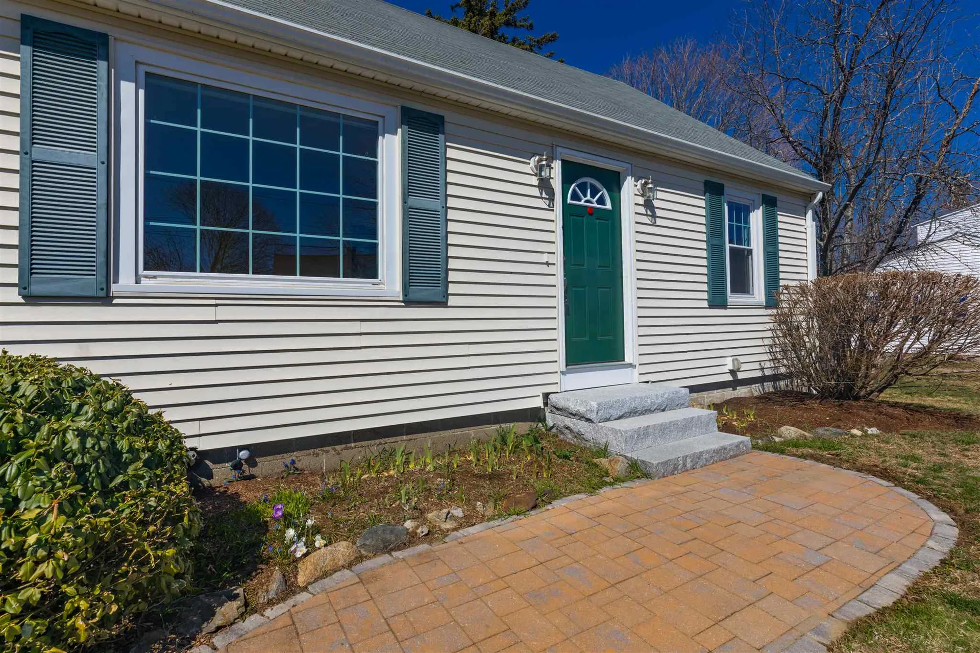 12 Tuck Road Hampton NH 03842