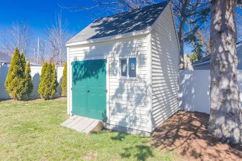 12 Tuck Road Hampton NH 03842