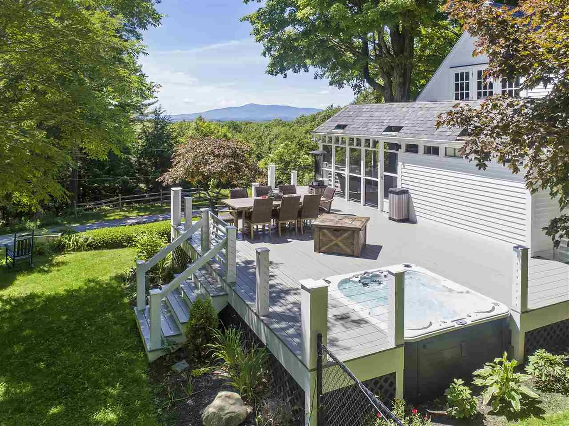 86 Temple Road Sharon NH 03458