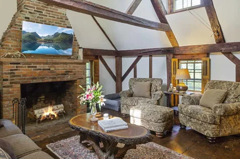 86 Temple Road Sharon NH 03458