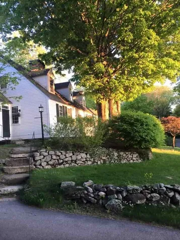 86 Temple Road Sharon NH 03458