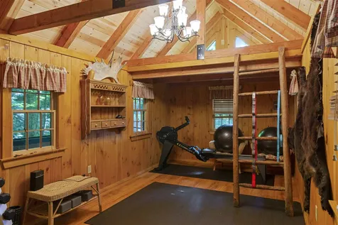 86 Temple Road Sharon NH 03458