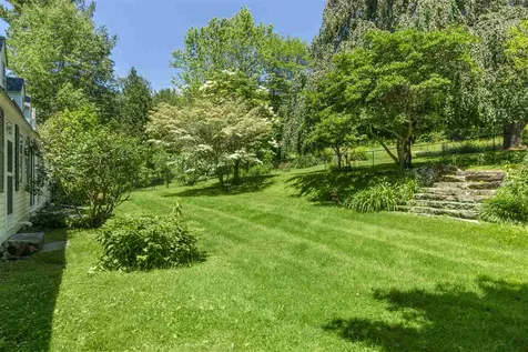 86 Temple Road Sharon NH 03458