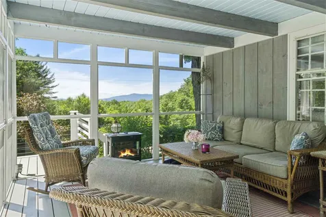 86 Temple Road Sharon NH 03458