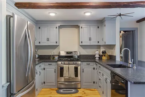 86 Temple Road Sharon NH 03458