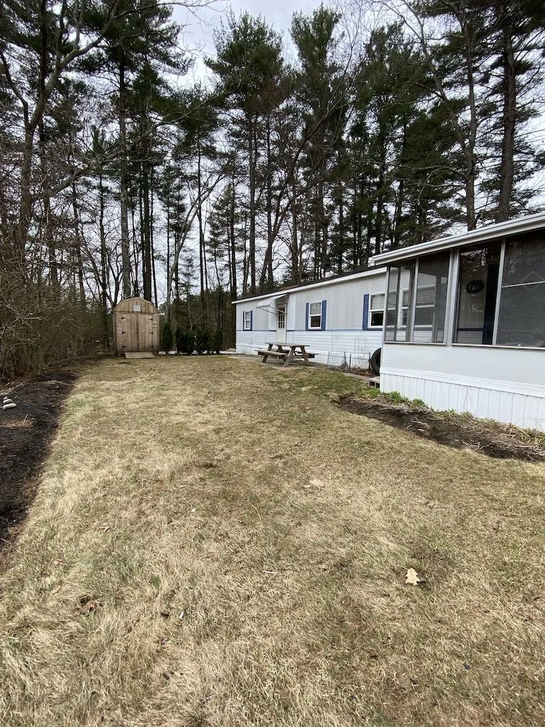39 Ridgefield Drive Nashua NH 03062