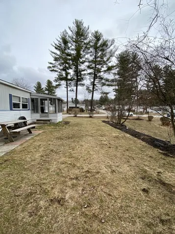 39 Ridgefield Drive Nashua NH 03062