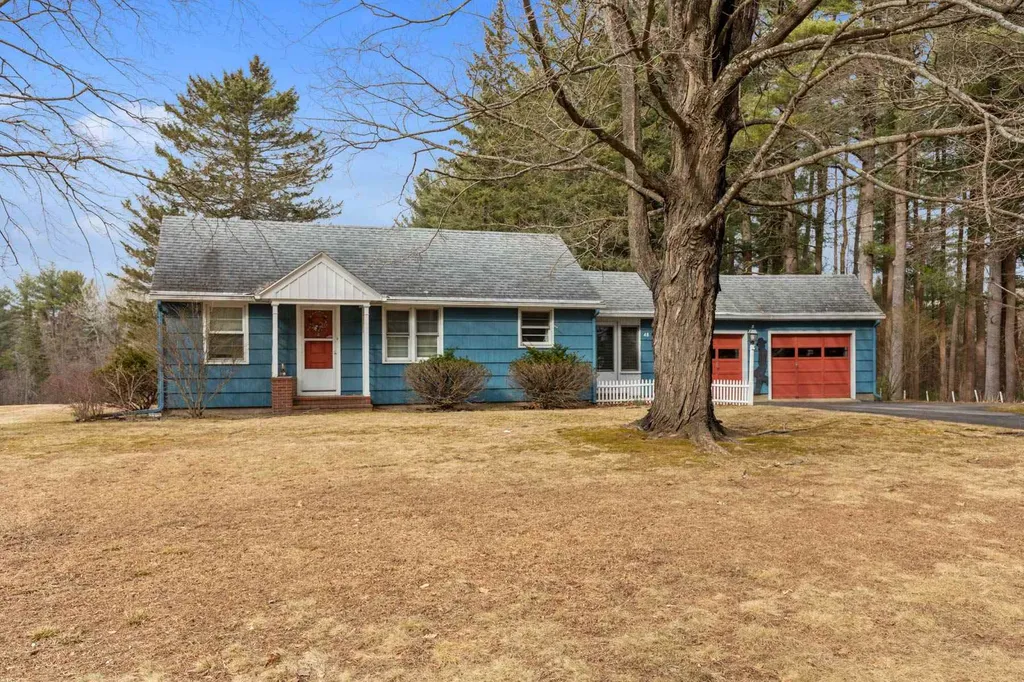 48 Tuttle Lane Dover NH 03820