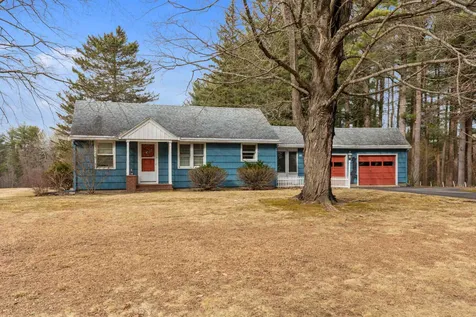 48 Tuttle Lane Dover NH 03820