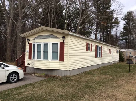27 Caincrest Road York ME 03909