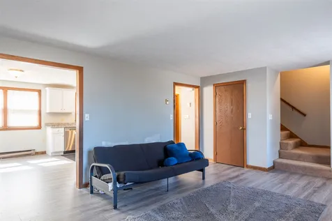 18 Twin Meadow Drive Hudson NH 03051