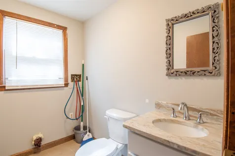 18 Twin Meadow Drive Hudson NH 03051