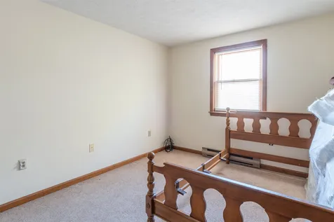 18 Twin Meadow Drive Hudson NH 03051