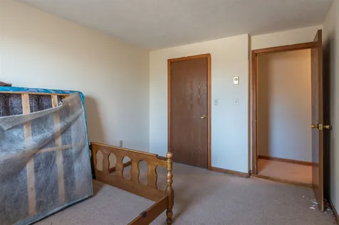 18 Twin Meadow Drive Hudson NH 03051